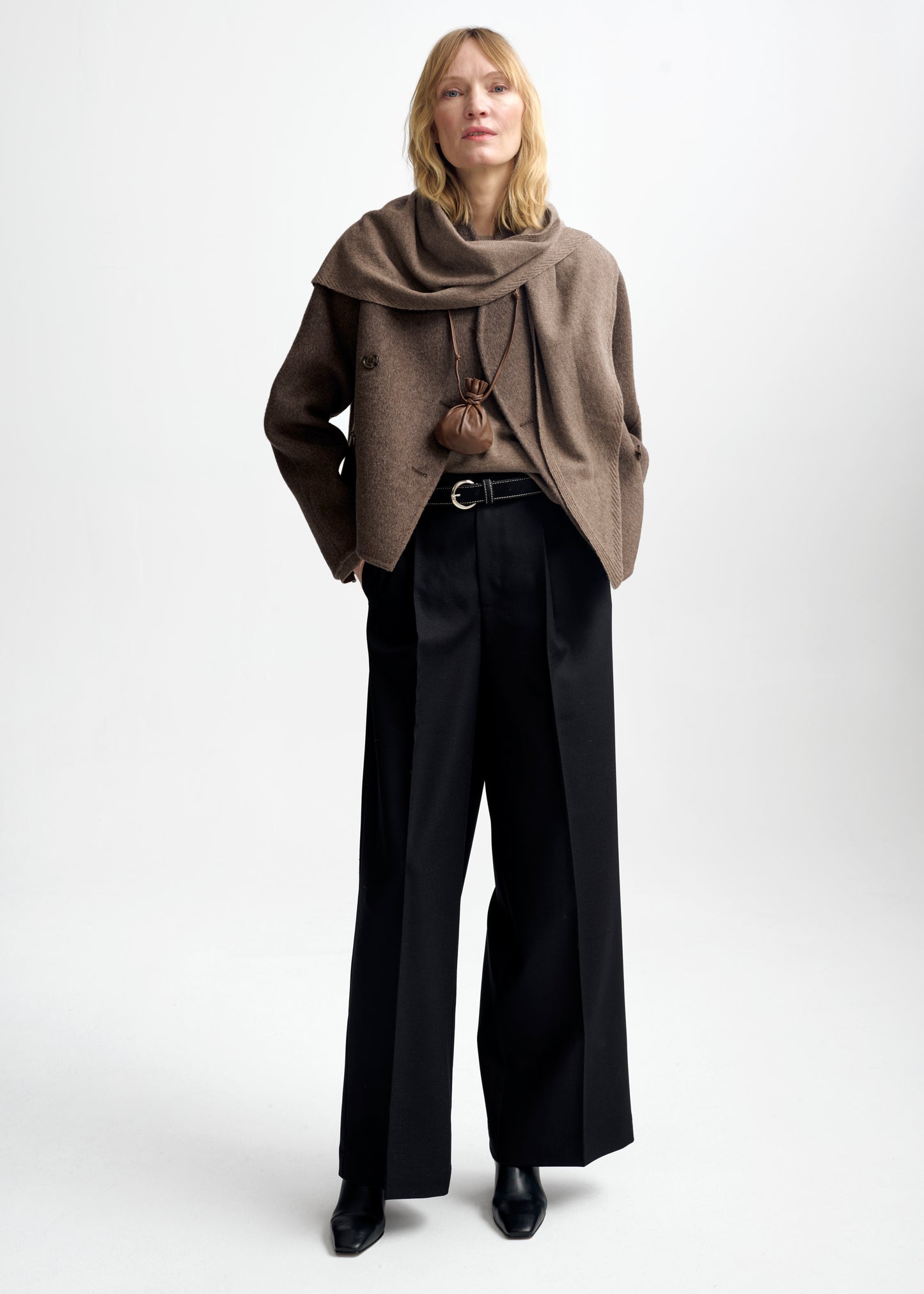 Christian Aks Mira Wool Cash Scarf Scarfs 8026 Cappucino