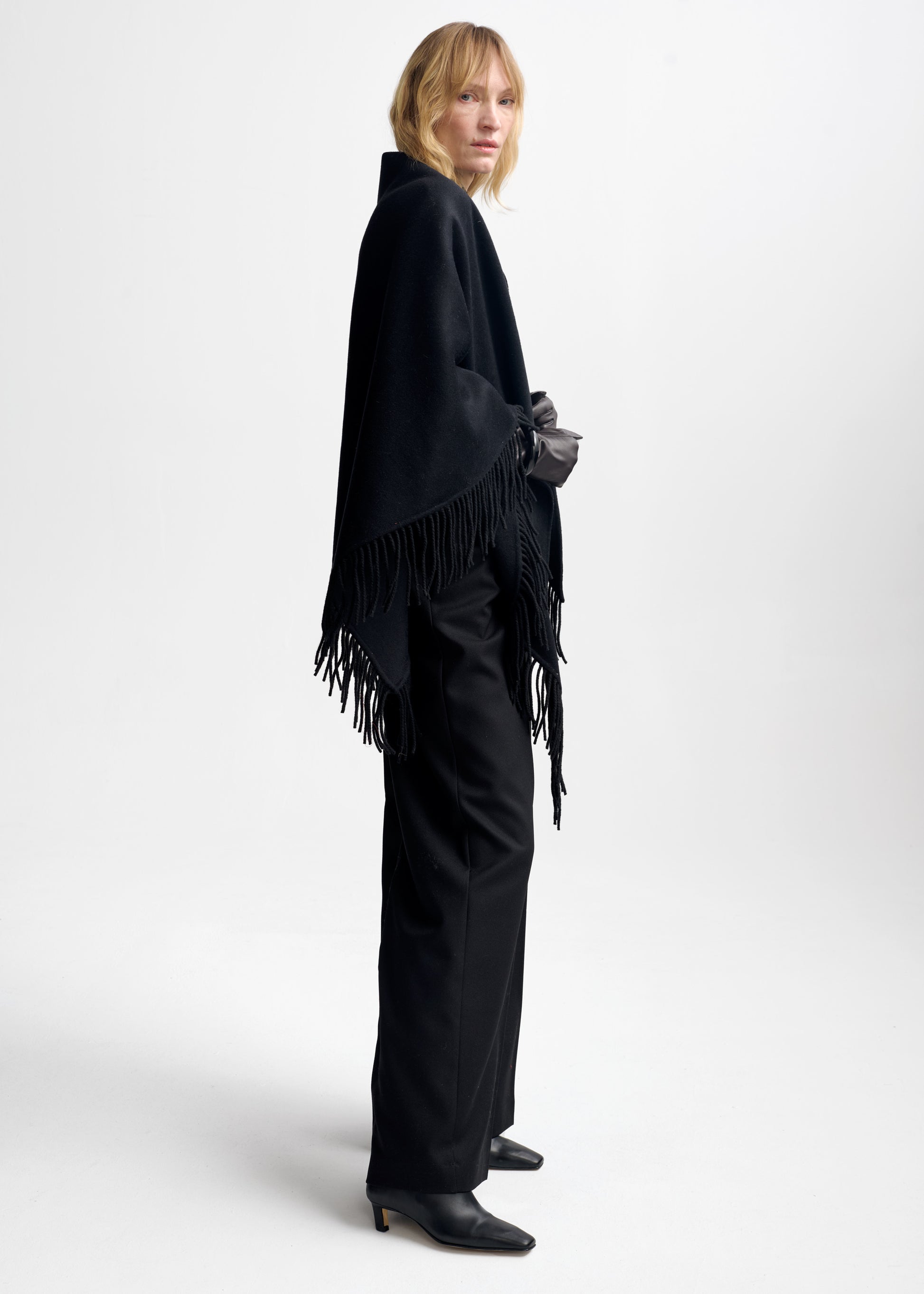 Christian Aks Alba Wool Scarf Scarfs 9090 Black